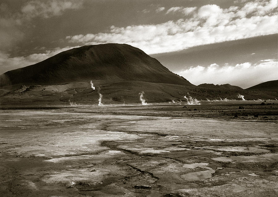 Desert Photograph - El Tatio by Amarildo Correa