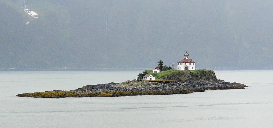 Eldred rock lighthouse Photograph by Barry Bohn