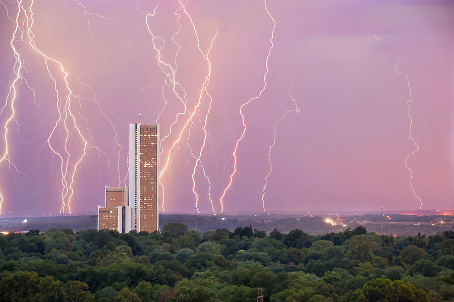 Tulsa Oklahoma Photograph - Electric Night - CityPlex Towers - Tulsa Oklahoma by Gregory Ballos