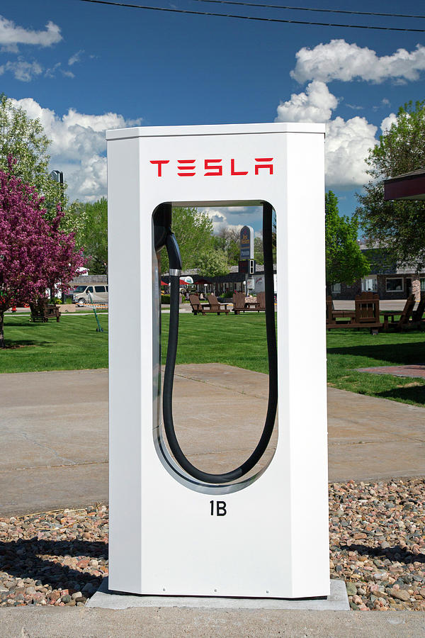 Car Photograph - Electric Vehicle Charging Station by Jim West