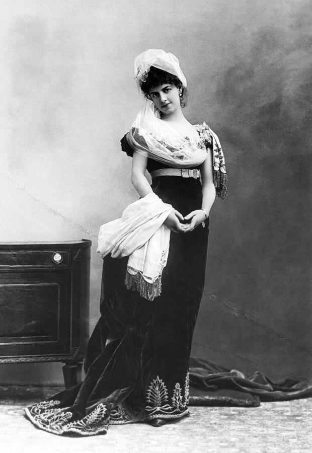 Elisabeth Greffulhe (1860-1952) Photograph by Granger