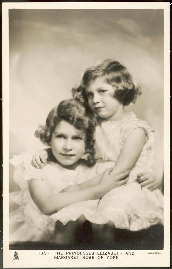 Elizabeth II With Her Sister Margaret Photograph by Mary Evans Picture ...