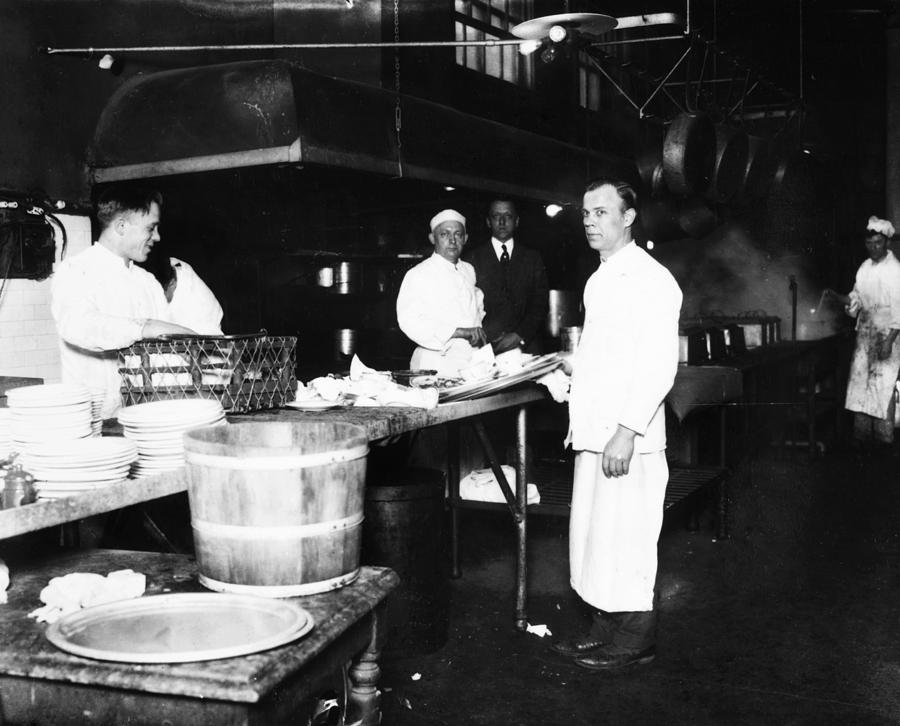 Ellis Island Kitchen Photograph by Granger