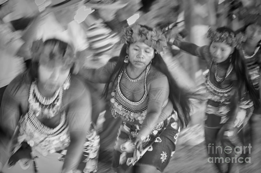 Black And White Photograph - Embera Villagers in Panama as black and white by David Smith