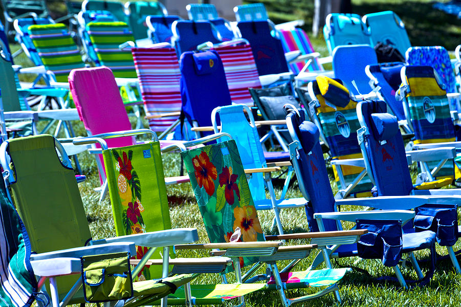 Empty Chairs Photograph by Garry Gay