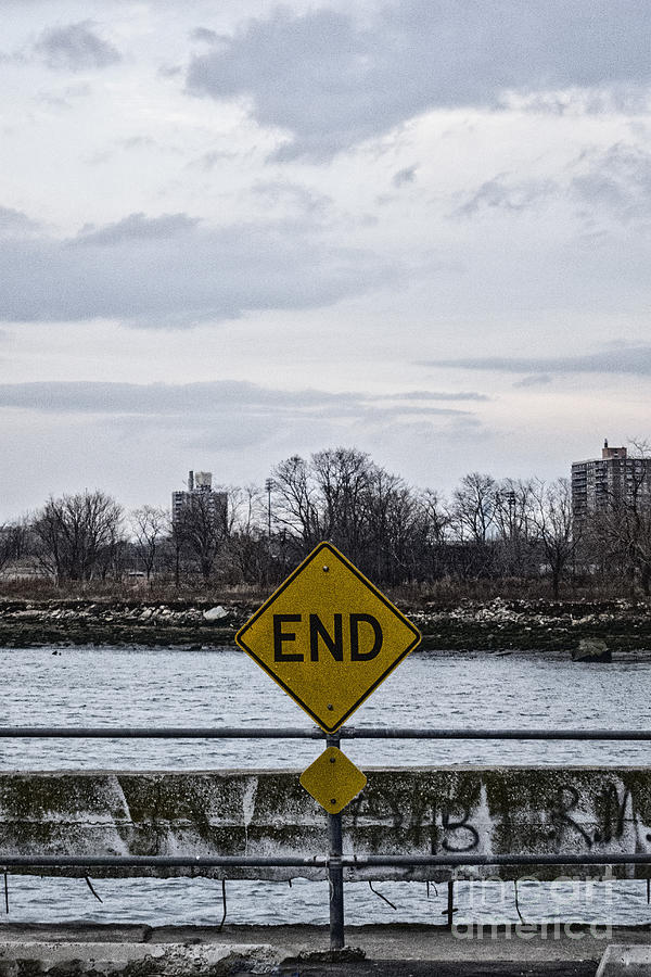End Photograph by Margie Hurwich