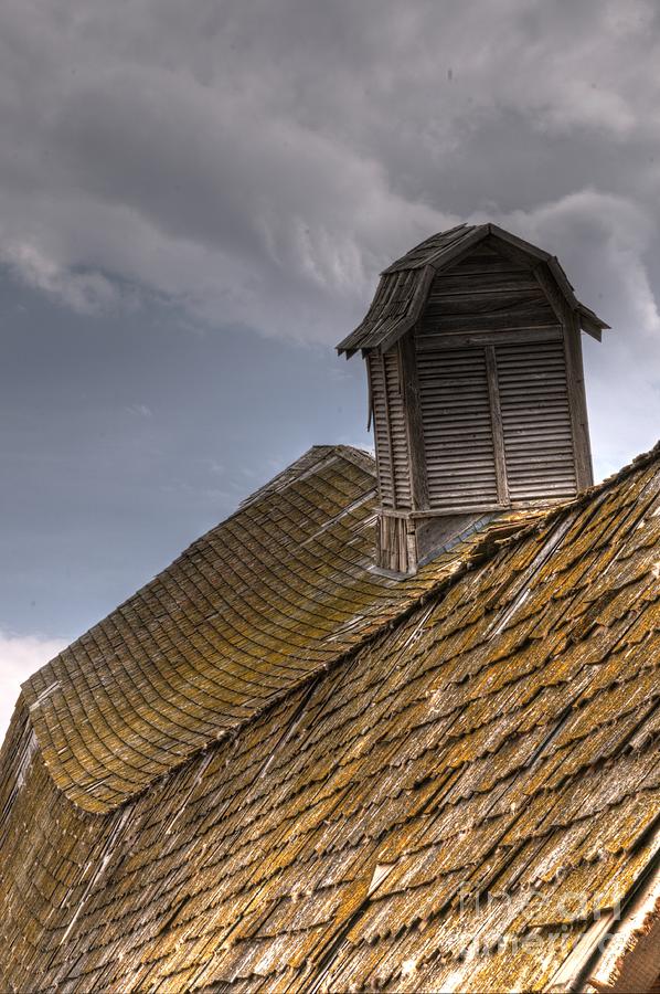 Barn Photograph - End of an Era Roof Detail by Vivian Christopher