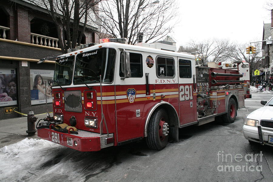 Engine 291 FDNY Photograph by Steven Spak