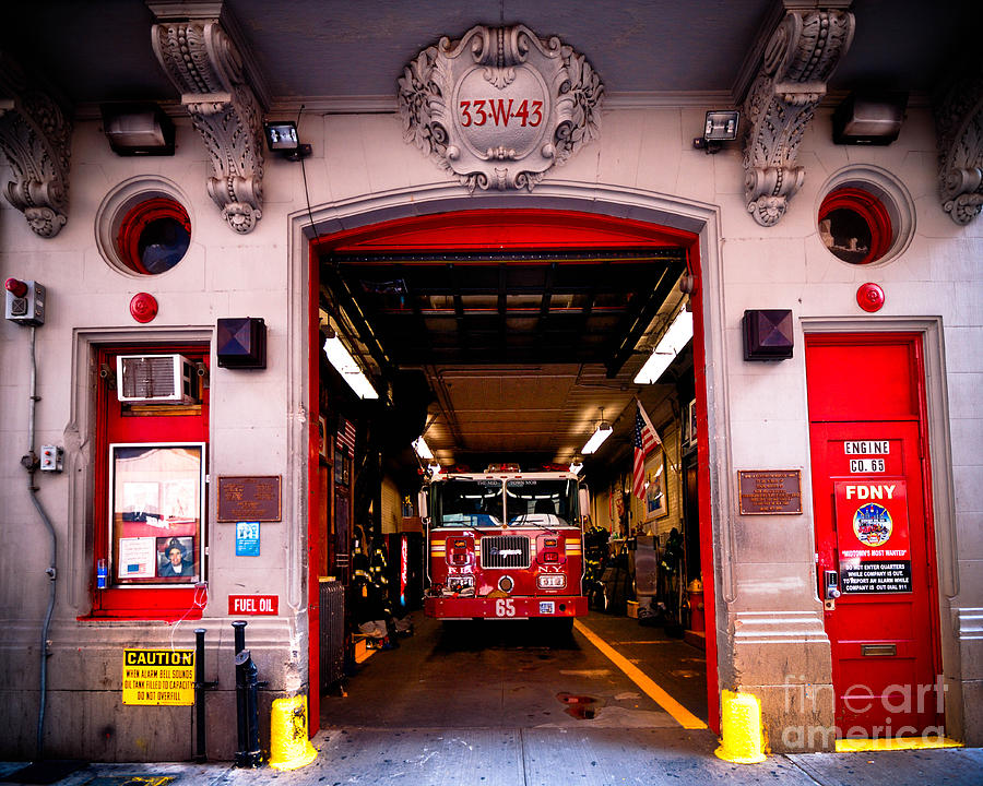 Engine Company 65 Firehouse Midtown Manhattan Photograph by Amy Cicconi
