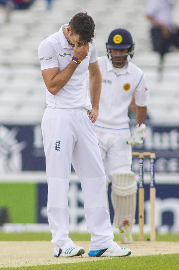 England v Sri Lanka: 2nd Investec Test - Day Three Photograph by Mitchell Gunn