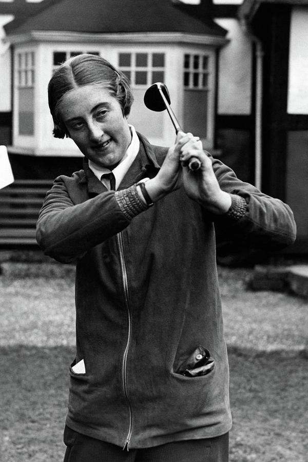 Enid Wilson Holding A Golf Club Photograph by Wide World Photos