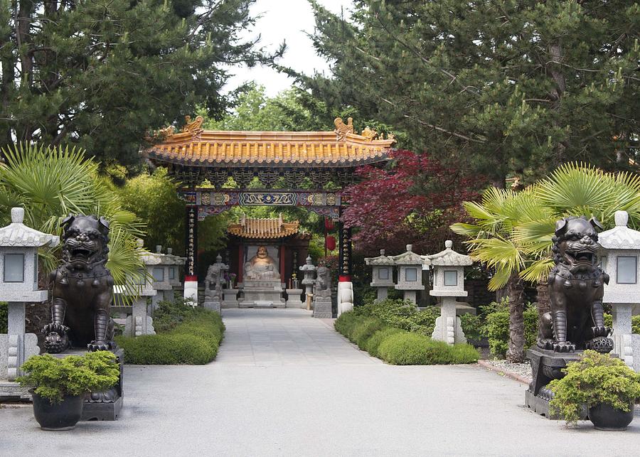 Buddhist Temple Photograph - Entry to Buddhist Temple by Veronica Vandenburg Buddhist Temple Photograph - Entry to Buddhist Temple by Veronica Vandenburg