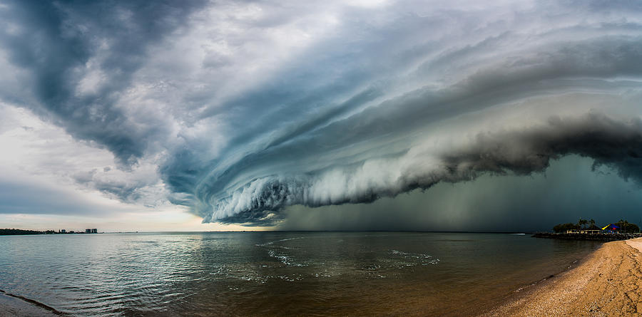 Epic super cell storm cloud Photograph by Petesphotography