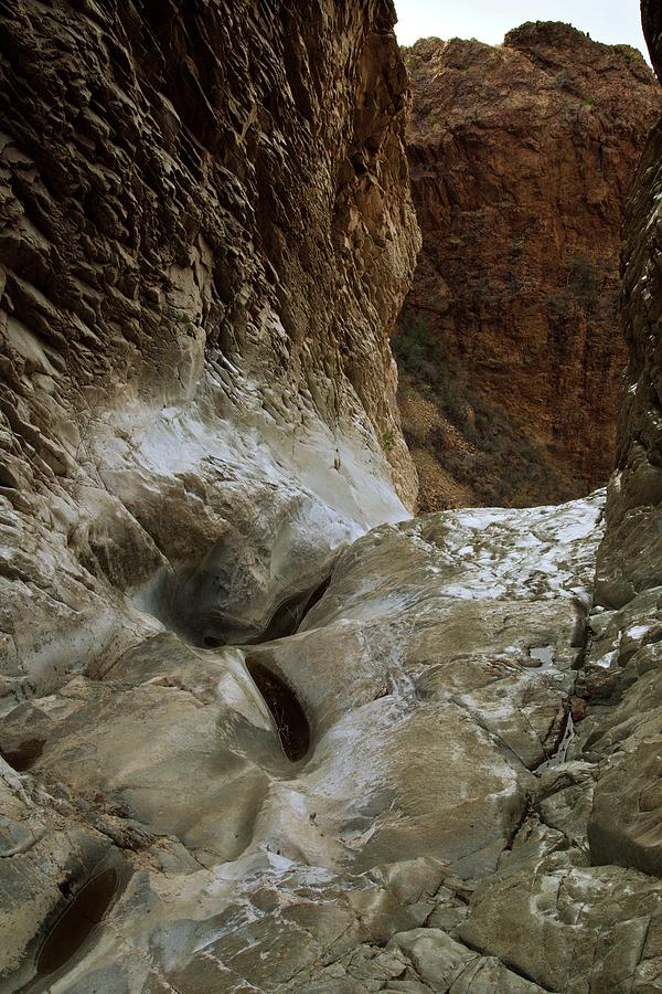 Eroded Canyon Photograph by Bob Gibbons/science Photo Library