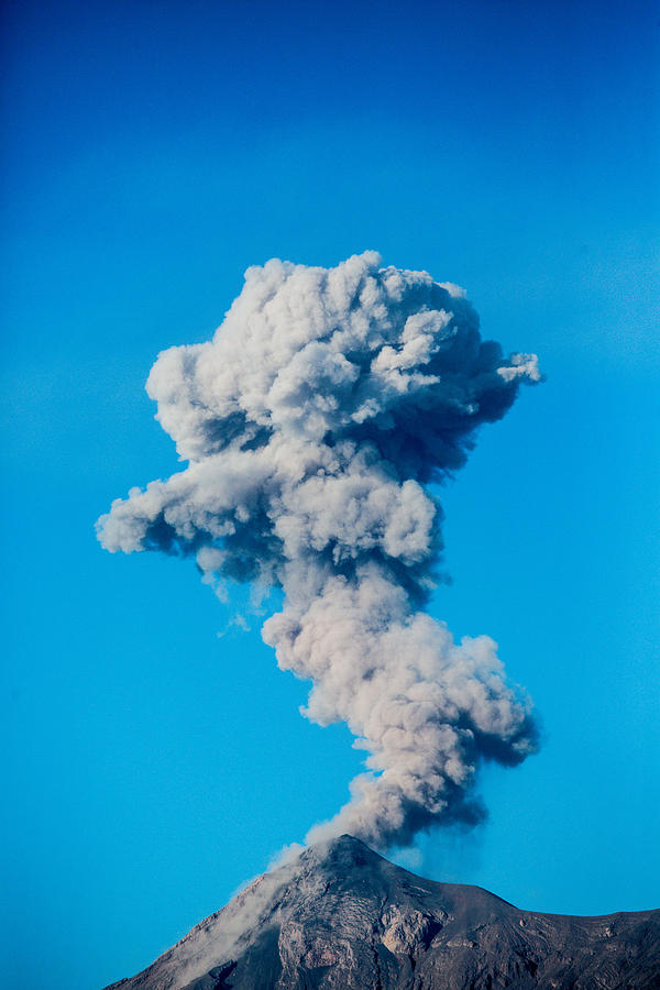 Eruption Of Fuego Volcano, Guatemala Photograph by Voisin/Phanie