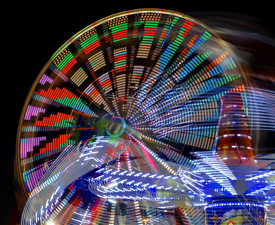 Ferris Wheel Photograph - Escaping Ferris Wheel by David Lee Thompson
