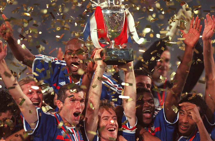 Euro Finale 2000: Europameister 2000 Frankreich Photograph by Lutz Bongarts
