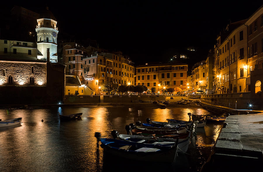 Evening in Vernazza - Cinque Terre Italy Photograph by Carl Amoth