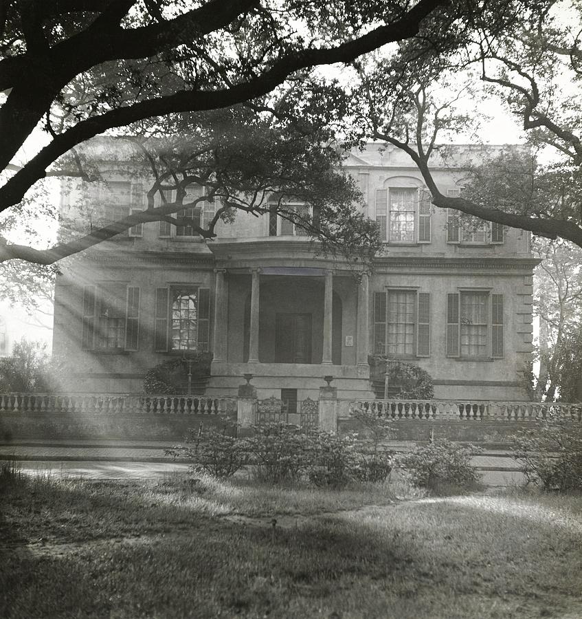 Exterior Of Owens-thomas House Photograph by William Grigsby