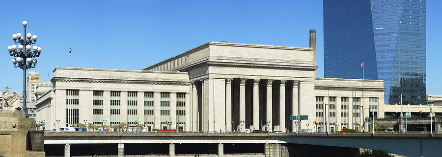 Philadelphia Photograph - Facade Of A Building At A Railroad by Panoramic Images