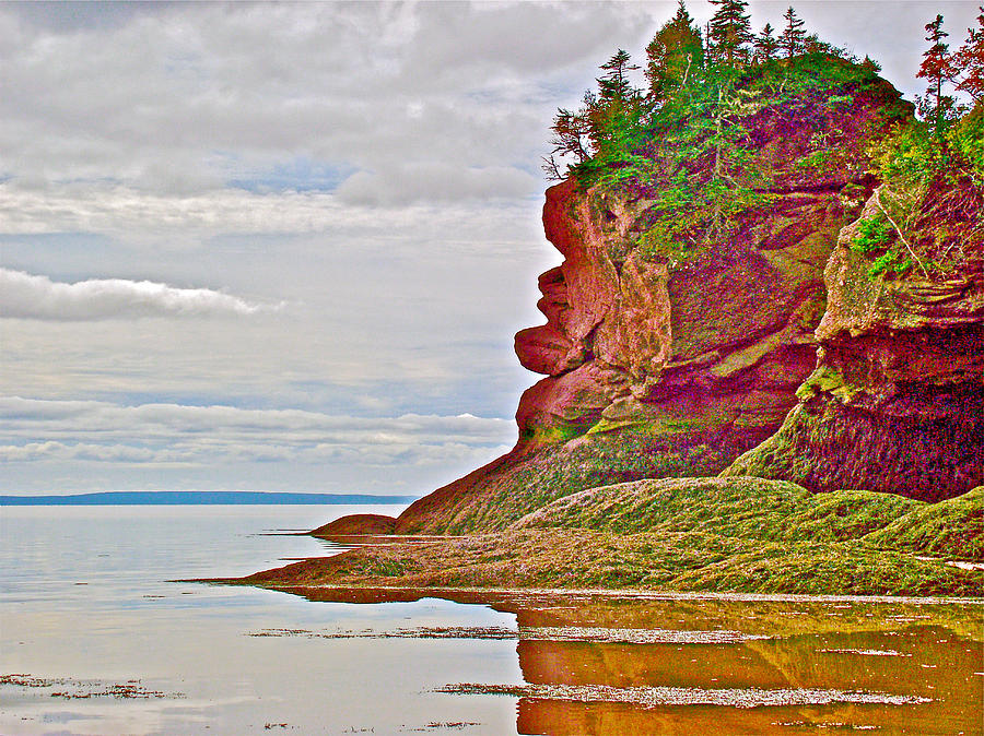 New Brunswick Photograph - FACE  FACING FUNDY BAY at Hopewell Rocks-New Brunswick-Canada  by Ruth Hager