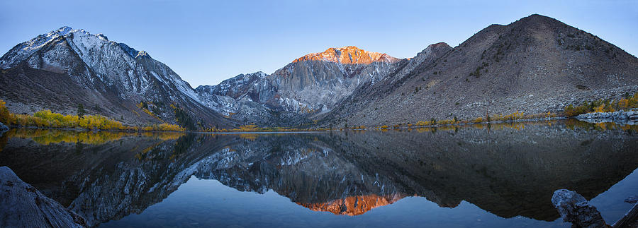 Fall at Convict Lake Photograph by Sigthor Markusson - Fine Art America