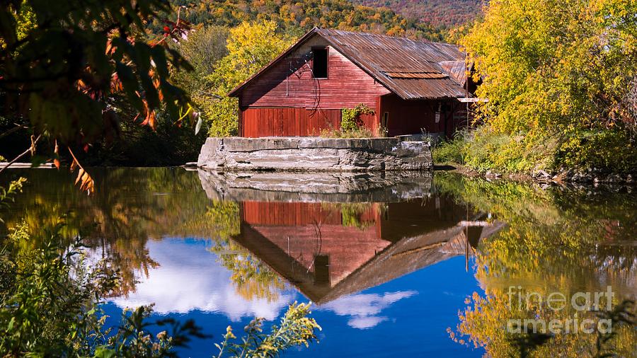 Fall Foliage in Stowe Photograph by New England Photography