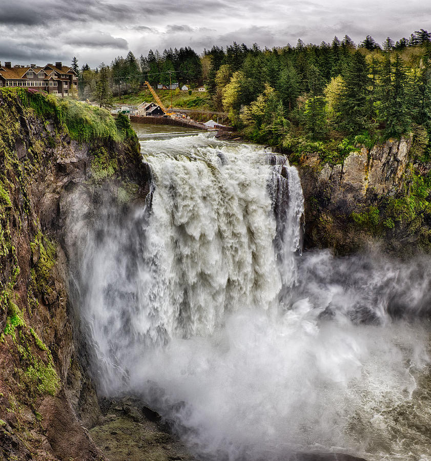 Falls in Love Photograph by James Heckt