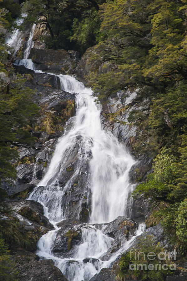 Fantail Waterfalls Photograph by Bob Phillips