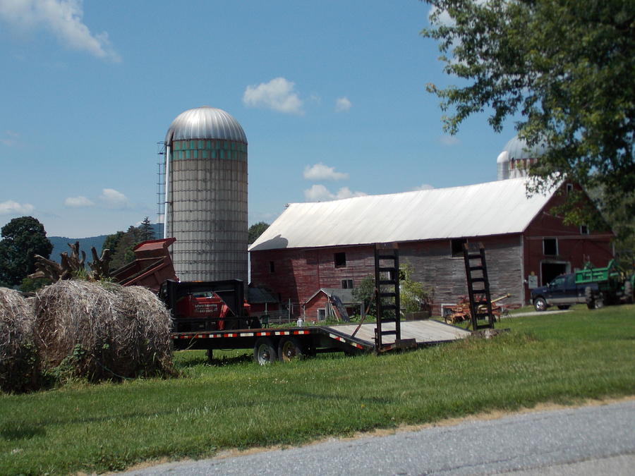 Farm in Pittsford Vermont Photograph by Catherine Gagne