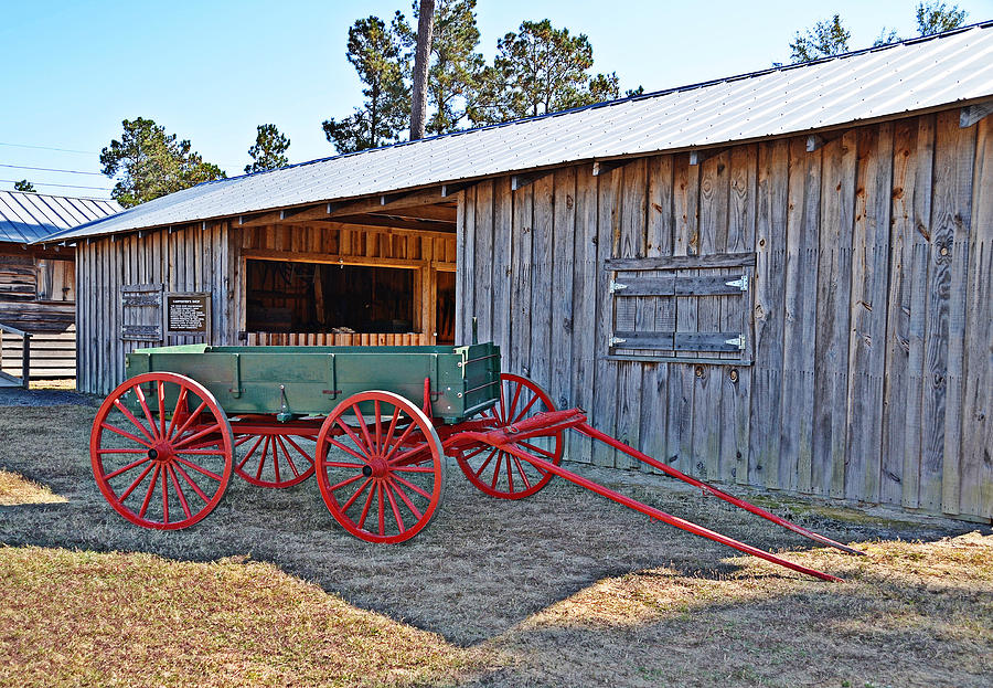 Farm Wagon Photograph by Linda Brown