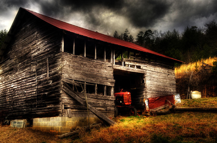Farmall Barn Photograph
