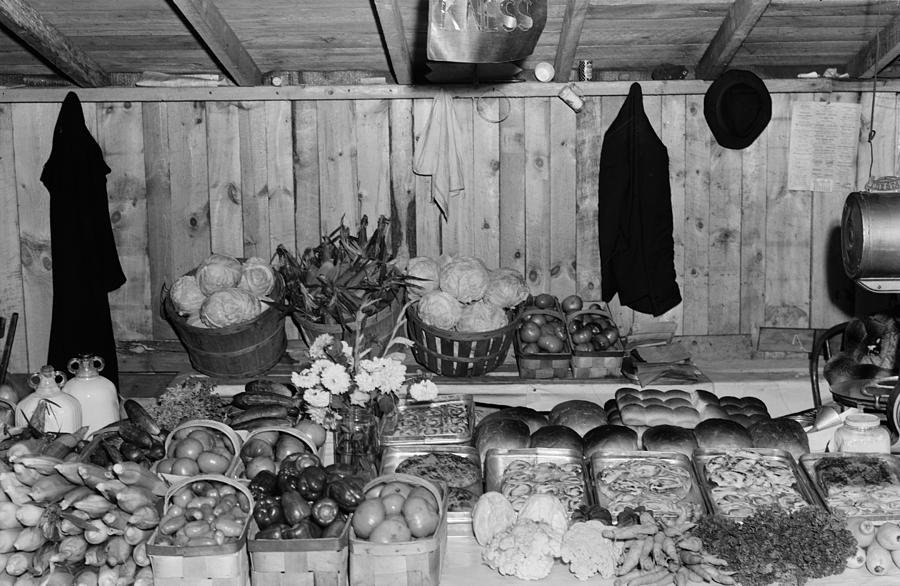 Farmers Market, 1940 Photograph by Granger