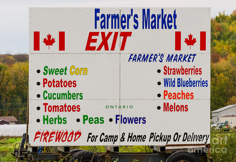 Farmers Market Sign Photograph by Les Palenik