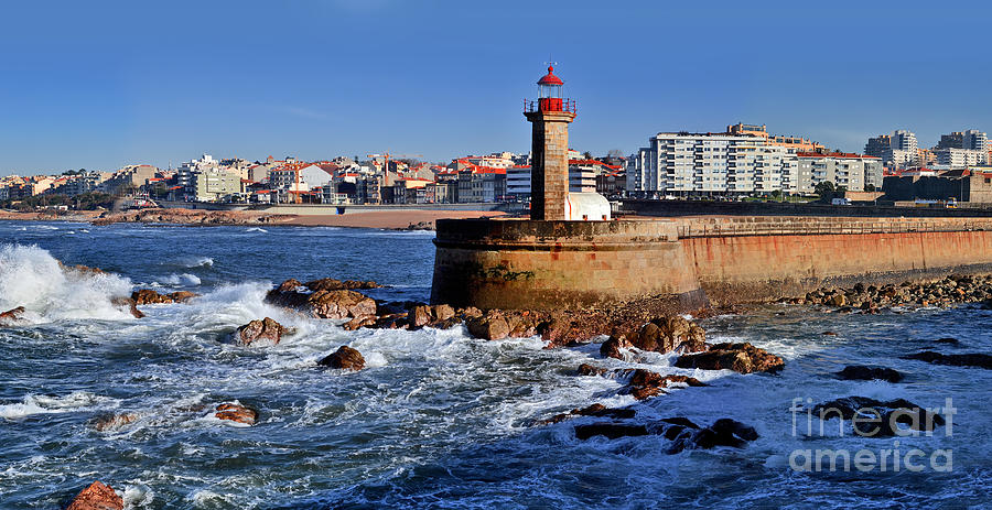 Farol do Molhe - Molhe Lighthouse - O Porto - Northern Portugal Photograph by Carlos Alkmin