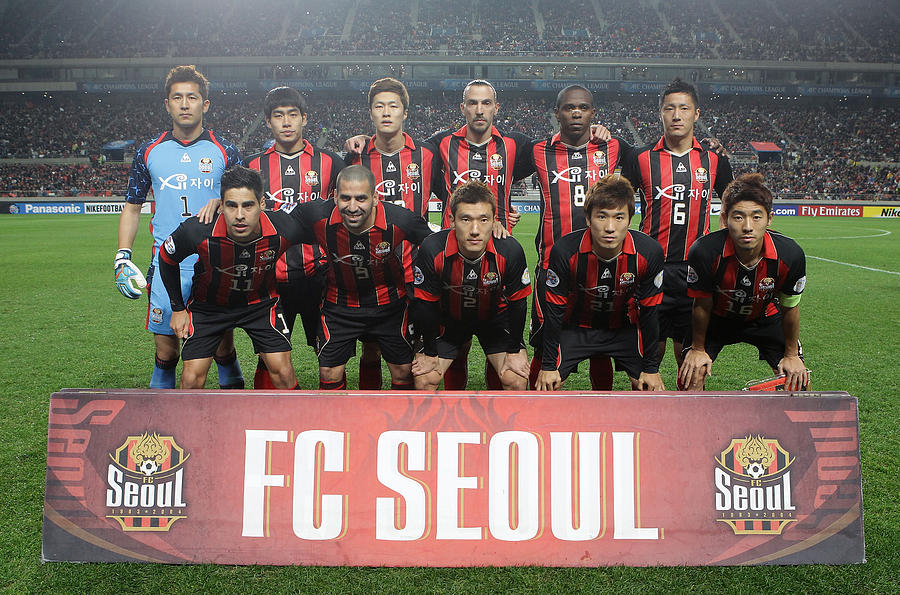 FC Seoul vs Guangzhou Evergrande - AFC Champions League 2013 Final 1st Leg Photograph by Chung Sung-Jun