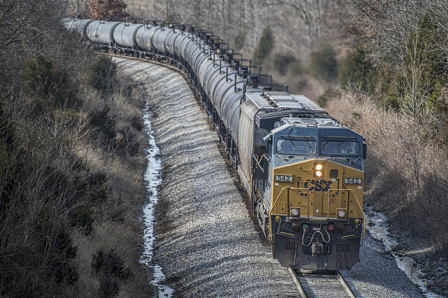 February 12. 2015 - CSX engine 542 Photograph by Jim Pearson