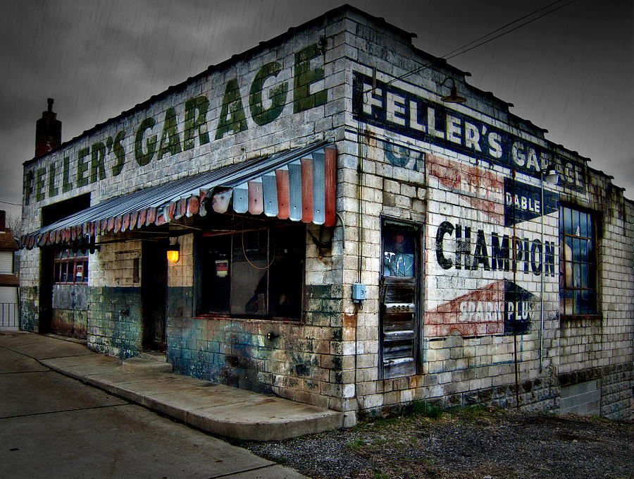 Fellers Garage Photograph by Mark Dottle