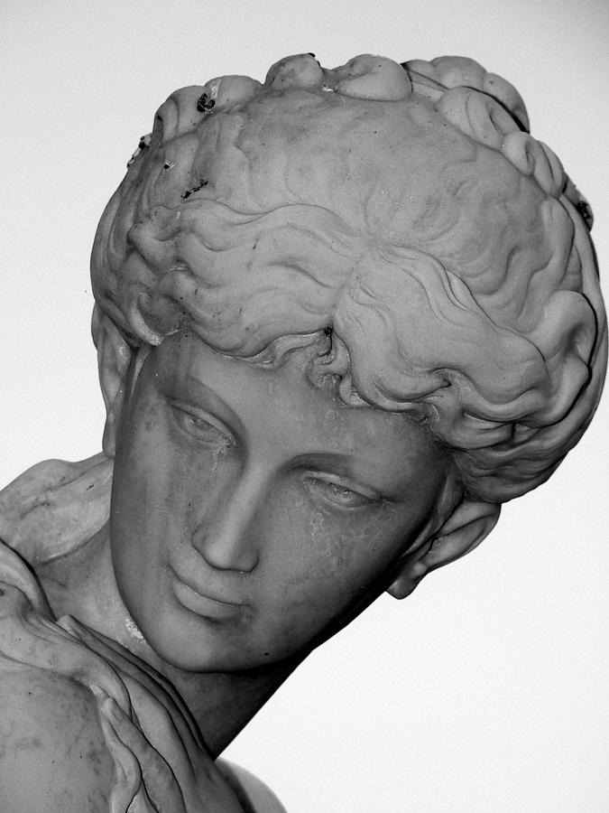 Female Statue Head  Photograph by Jeff Lowe