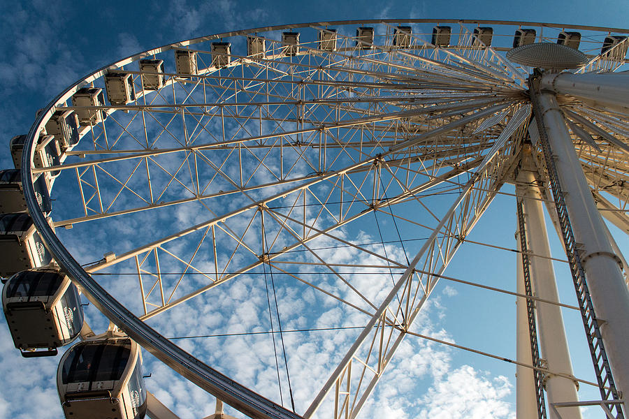 Sunset Photograph - Ferris Wheel by Gaurav Singh