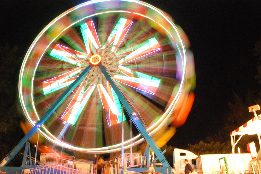 Ferris Wheel In Motion Photograph by Tad Sharpe - Fine Art America