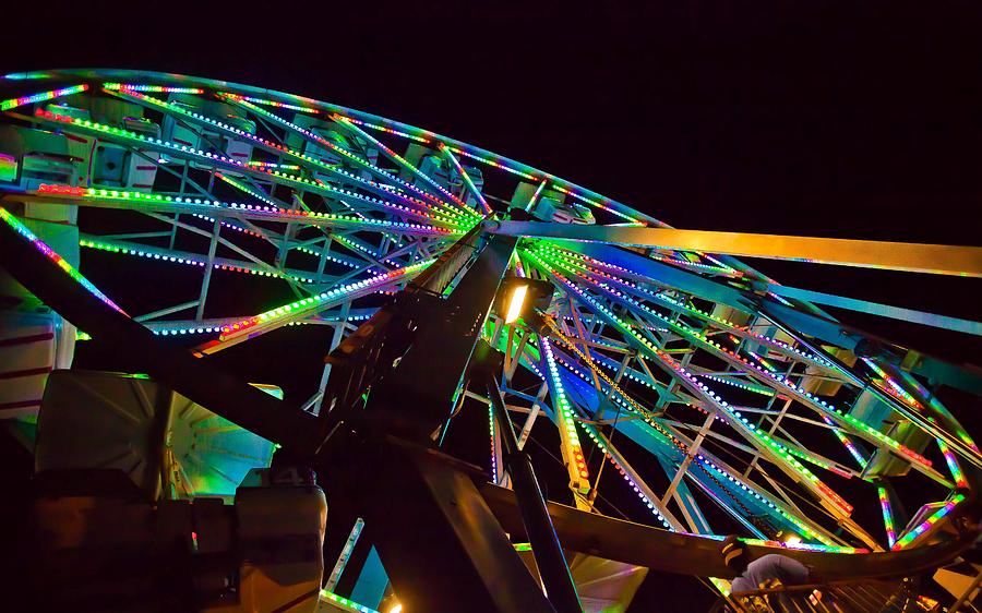 Ferris Wheeling Photograph by Craig Watanabe