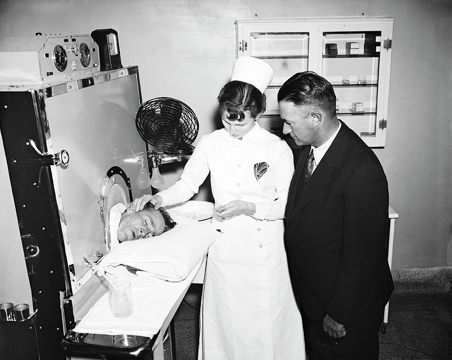 Fever Machine Treatment Photograph by Library Of Congress