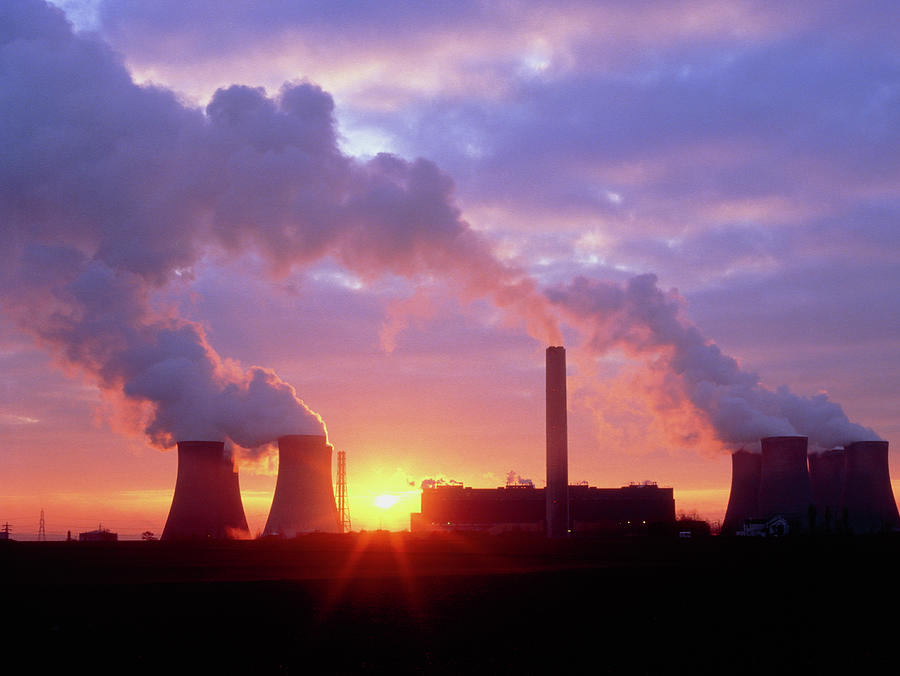 Power Station Photograph - Fiddlers Ferry Coal-fired Power Station by Martin Bond/science Photo Library