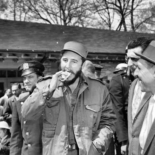 Fidel Castro Eating A Hot Dog At The Photograph by Radiofreebronx Rox