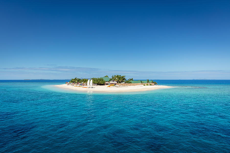 Fiji Mamanuca Islands Beautiful Small Islet Photograph by Mlenny