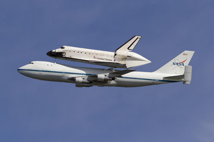 Final Flight of the Endeavour Photograph by Rick Pisio