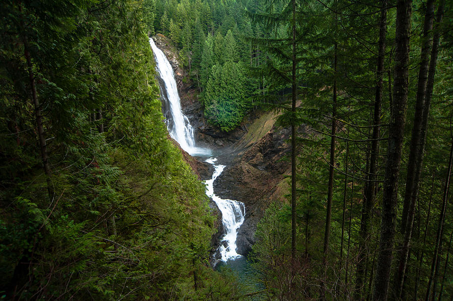 Finding the Falls by Crystal Hoeveler Finding the Falls by Crystal Hoeveler