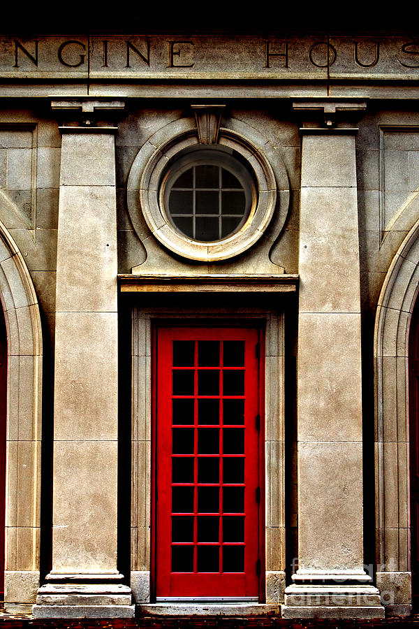 Fire Engine House No 1 Memphis Tennessee Photograph by T Lowry Wilson