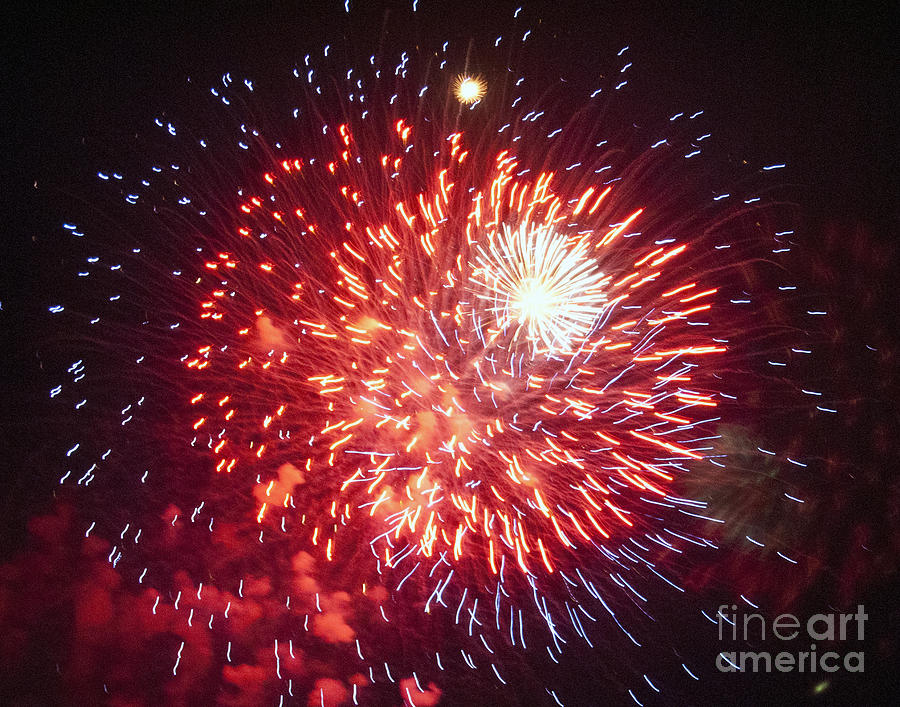 Fireworks Photograph - Fireworks 1 by Leslie Cruz